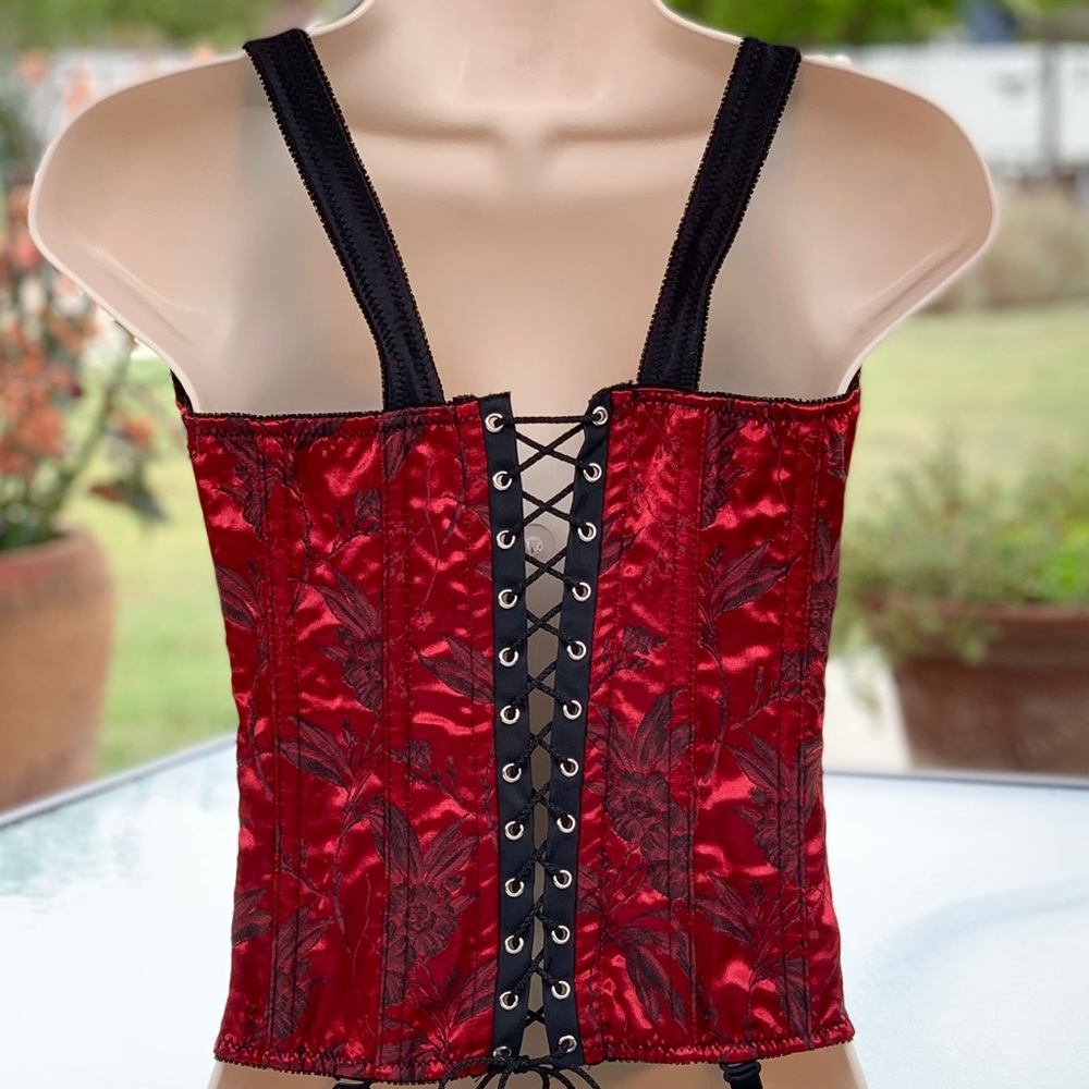 Victoria’s Secret Red and Black Floral Corset Bustier and Garter ~ Size Medium - Picture 2 of 9